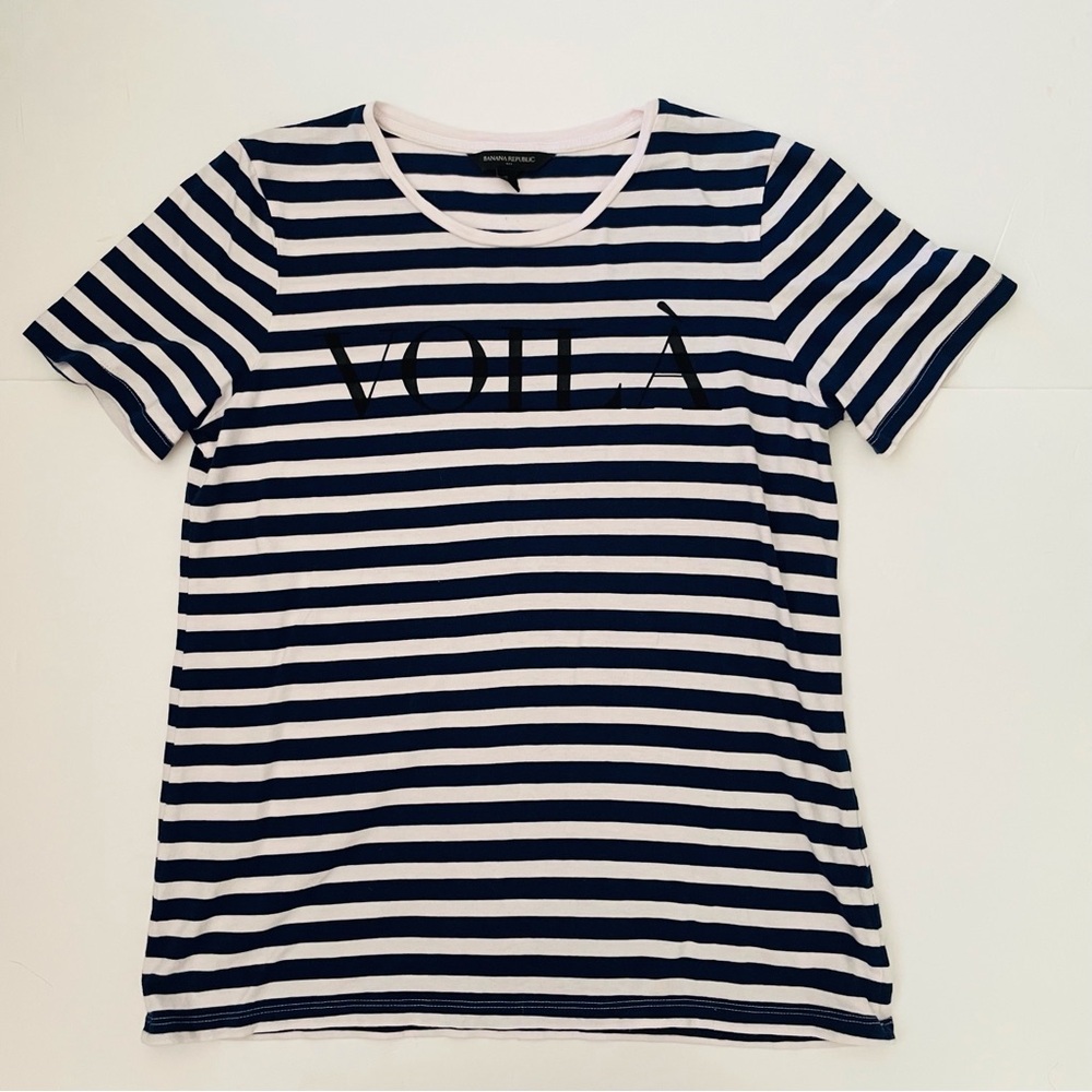 Banana Republic Blue and White Striped Tee Size M